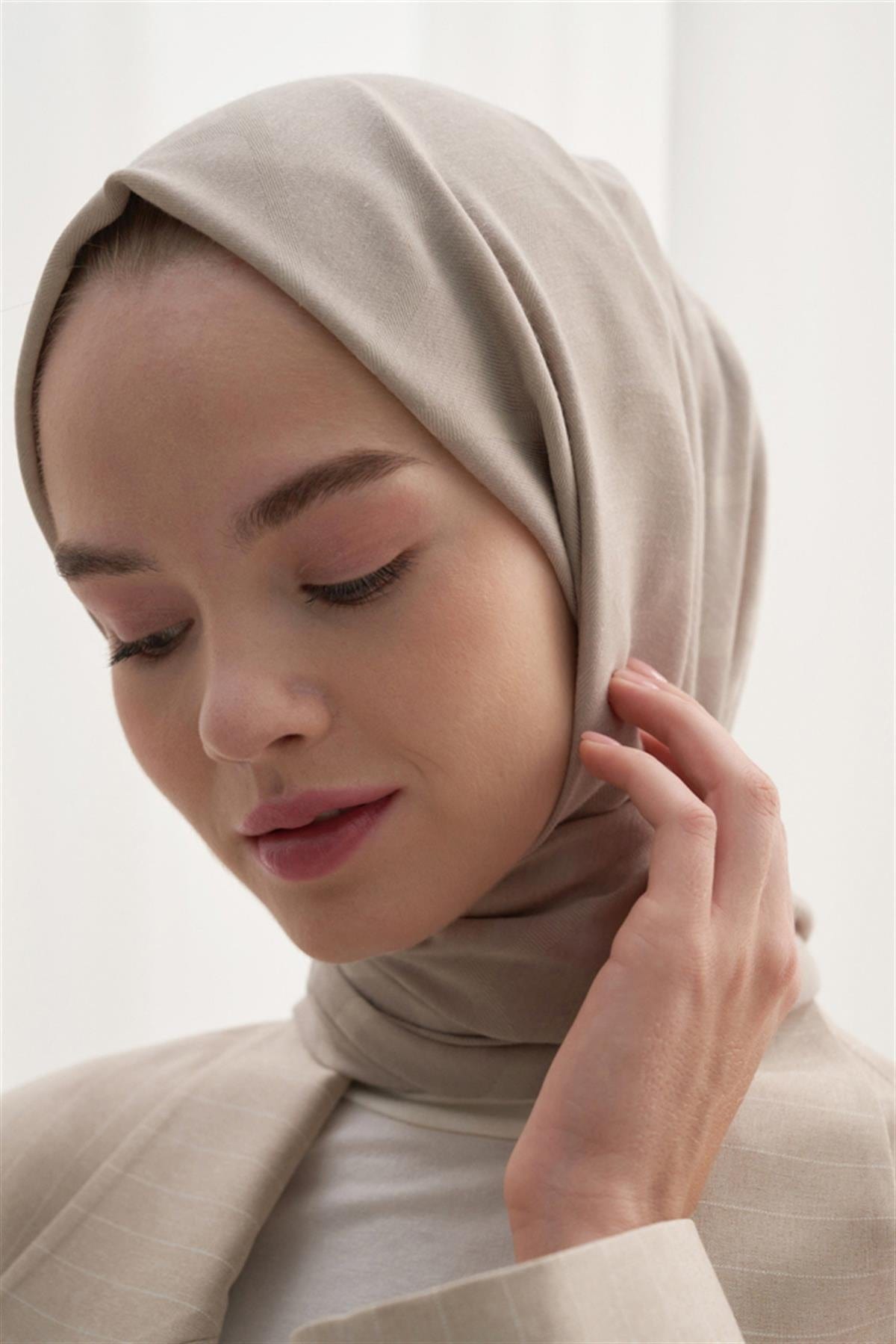 Hijab en soie de coton double face Vence à motif géométrique