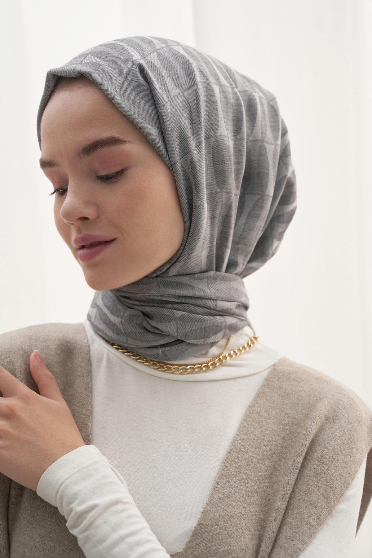 Mio Pattern Vence doppelseitiger Hijab aus Baumwolle und Seide